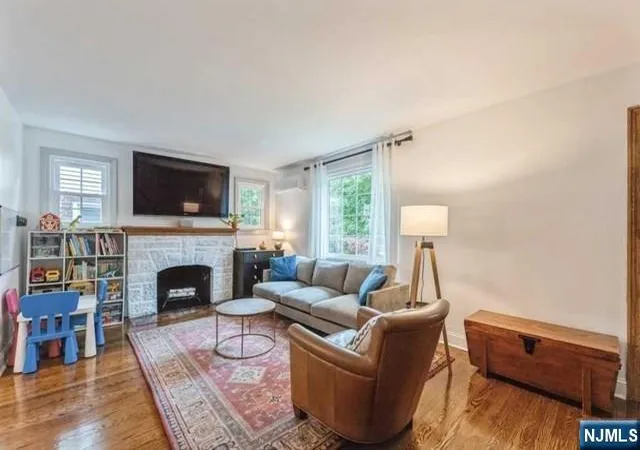 Homes for sale in Teaneck, NJ | 1125 W Laurelton Pkwy, Teaneck, NJ 07666 | MLS# 26025402