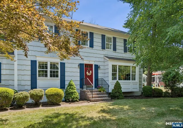 2nd image of 7 Timber Dr, Caldwell, NJ 07006 | MLS# 26025413