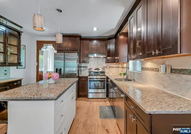 5th image of 112 9Th Ave, Newark, NJ 07107 | MLS# 26025449