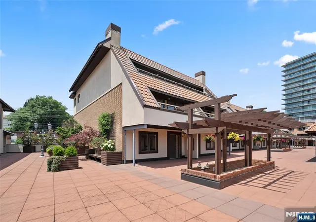 1st image of 300 Gorge Rd #1, Cliffside Park, NJ 07010 | MLS# 26025451