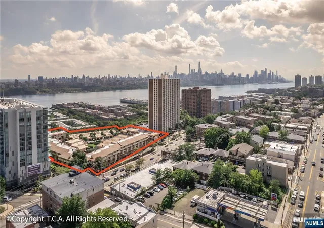2nd image of 300 Gorge Rd #1, Cliffside Park, NJ 07010 | MLS# 26025451