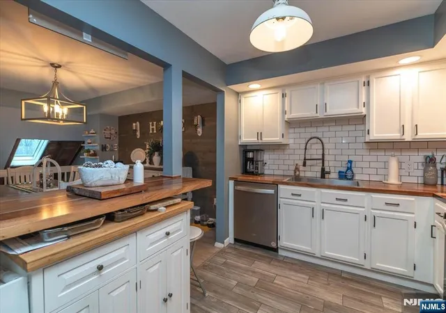 4th image of 51 Beacon Hill Rd #E, West Milford, NJ 07480 | MLS# 26025510