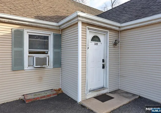 Homes for sale in Bergenfield, NJ | 325 New Bridge Rd, Bergenfield, NJ 07621 | MLS# 26025540