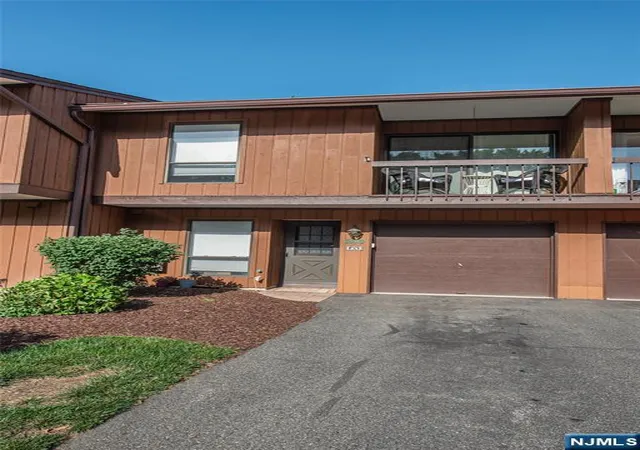 20th image of 1068 Treetops, Wharton Borough, NJ 07885 | MLS# 26025552