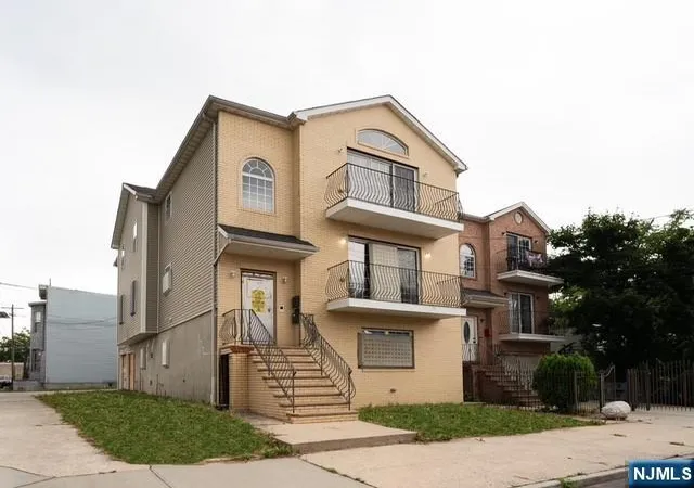 Homes for sale in Newark, NJ | 26 28 Mount Pleasant Ave, Newark, NJ 07104 | MLS# 26025576