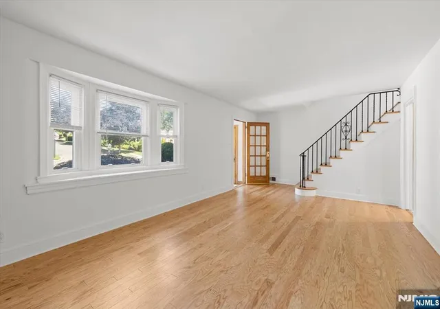 Homes for sale in Bloomfield, NJ | 367 Essex Ave, Bloomfield, NJ 07003 | MLS# 26025595