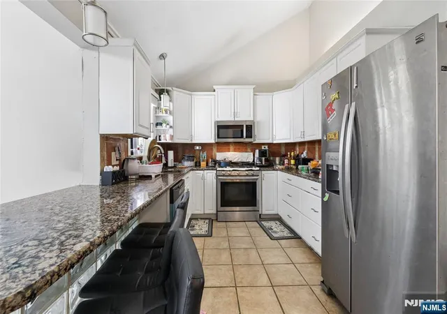 Photo 3 of Sale Pending at 191 Haase Ave, Paramus, NJ 07652 | MLS# 26025620 | Listing updated on 2026-09-04