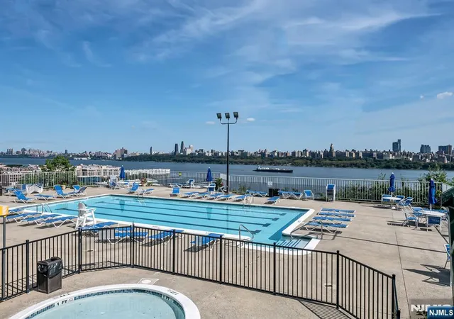 Homes for sale in North Bergen, NJ | 8300 Boulevard East #4D, North Bergen, NJ 07047 | MLS# 26025639