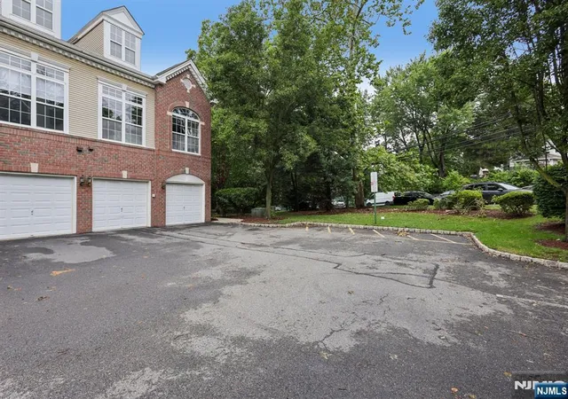 3rd image of 101 Rock Creek Dr #T218, Clifton, NJ 07013 | MLS# 26025674