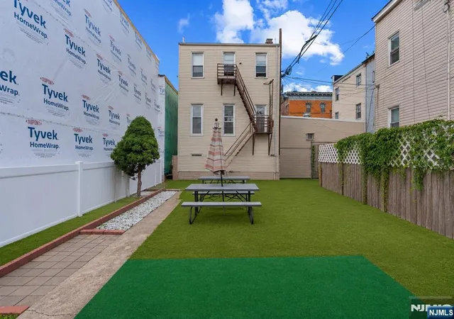 Photo 3 of Multi family home for sale at 609 38th St, Union City, NJ 07087 | MLS# 26025690 | Listing updated on 2026-08-30