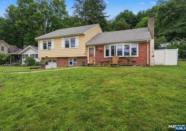 1st image of 19 Birch Pkwy, Sparta, NJ 07871 | MLS# 26025722
