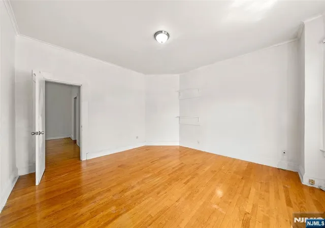 Homes for sale in Harrison, NJ | 104 5Th St, Harrison, NJ 07029 | MLS# 26025730