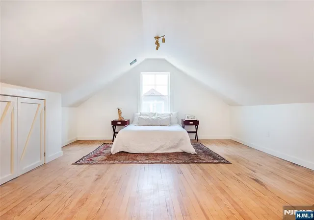 Homes for sale in Bloomfield, NJ | 115 Overlook Ter, Bloomfield, NJ 07003 | MLS# 26025734