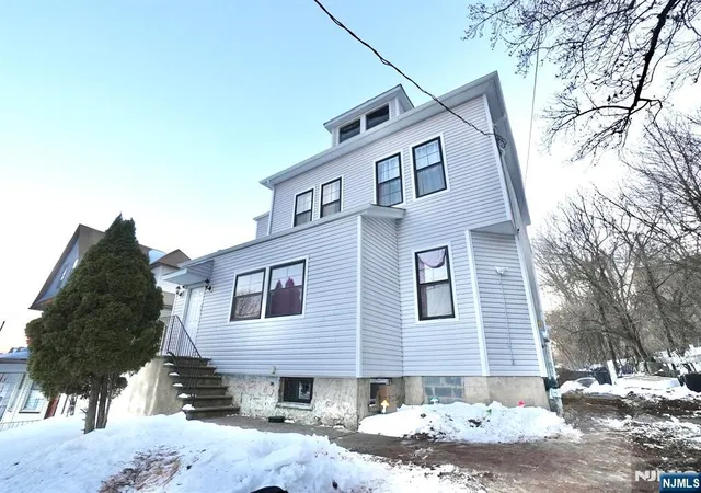 16th image of 172 176 Delavan Ave, Newark, NJ 07104 | MLS# 26025769