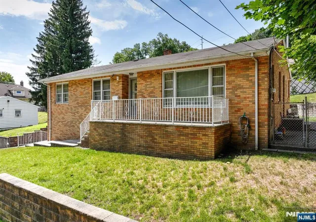 1st image of 176 Pompton Rd, Haledon, NJ 07508 | MLS# 26025793