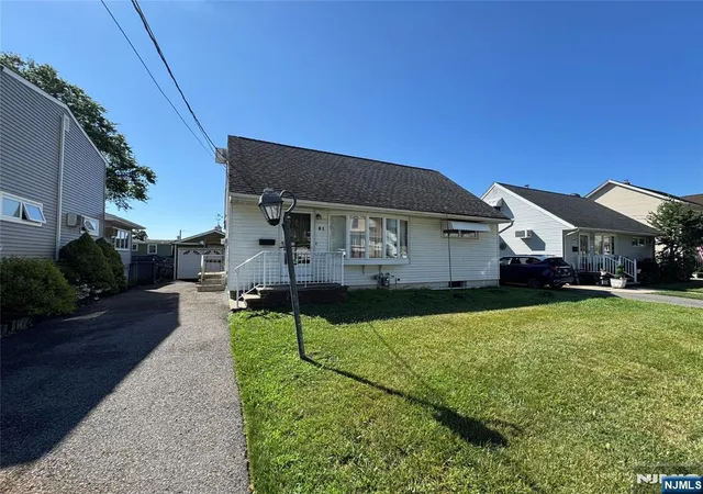 Photo 1 of Sale Pending at 81 Highview Ave, Totowa, NJ 07512 | MLS# 26025815 | Listing updated on 2026-07-16