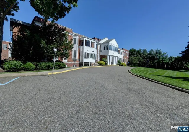Homes for sale in Pequannock Township, NJ | 520 Turnpike #C221, Pequannock Township, NJ 07444 | MLS# 26025822