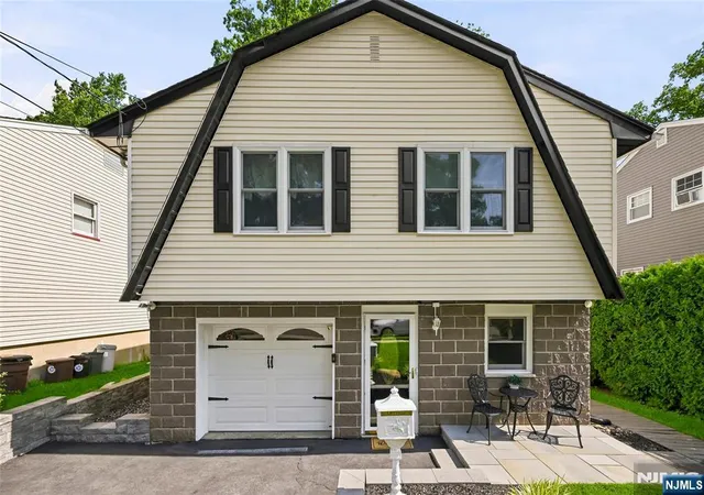 4th image of 83 Moore Ave, Waldwick, NJ 07463 | MLS# 26025837