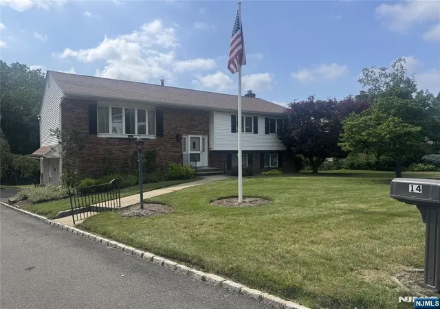 Homes for sale in Wayne, NJ | 14 Hinchman Ave, Wayne, NJ 07470 | MLS# 26025845
