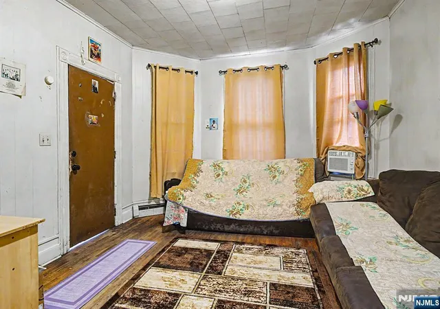 Homes for sale in Paterson, NJ | 305 Pacific St, Paterson, NJ 07503 | MLS# 26025876