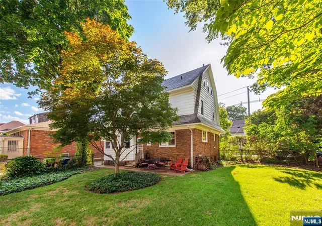 27th image of 579 583 Parker St, Newark, NJ 07104 | MLS# 26025898