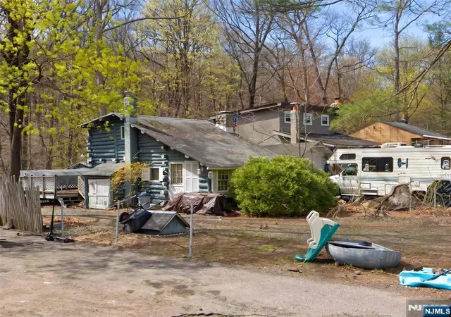 1st image of 11 Setting Sun Trl, West Milford, NJ 07480 | MLS# 26025914