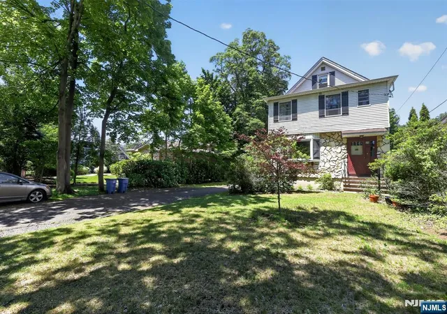 Homes for sale in Cresskill, NJ | 25 Jefferson Ave, Cresskill, NJ 07626 | MLS# 26025917