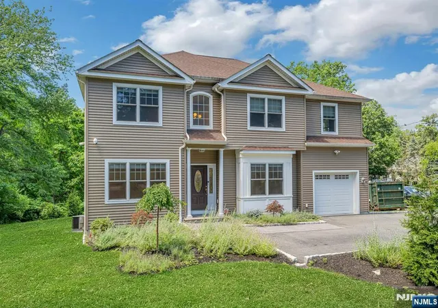 Homes for sale in Par Troy Hills Twp., NJ | 1364 Tabor Rd, Par Troy Hills Twp., NJ 07878 | MLS# 26025921