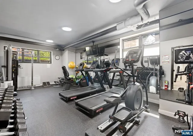 23rd image of 285 Aycrigg Ave #15C, Passaic, NJ 07055 | MLS# 26025954