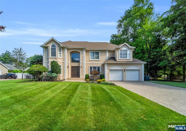 Homes for sale in River Vale, NJ | 512 Brook Ave, River Vale, NJ 07675 | MLS# 26025973
