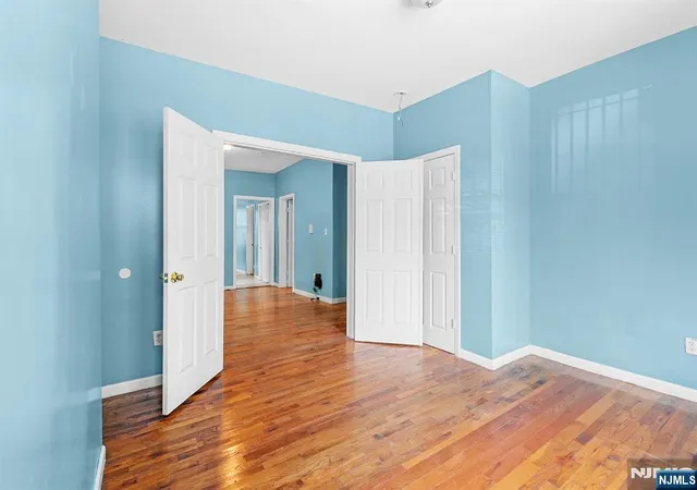 4th image of 681 11Th St, Newark, NJ 07103 | MLS# 26025987