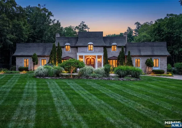 Photo 1 of Single family home for sale at 21 Baldwin Rd, Saddle River, NJ 07458 | MLS# 26026025 | Listing updated on 2026-09-18