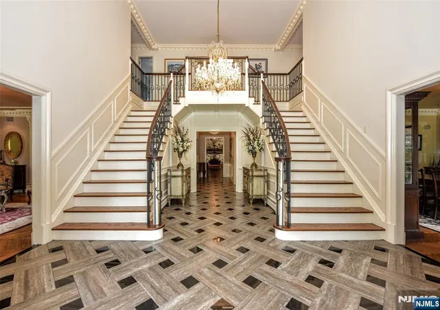 Photo 3 of Sale Pending at 21 Baldwin Rd, Saddle River, NJ 07458 | MLS# 26026025 | Listing updated on 2026-09-30