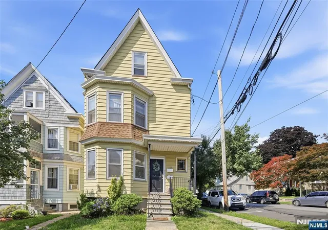 1st image of 39 Struyk Ave, Prospect Park, NJ 07508 | MLS# 26026027
