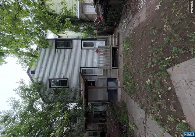 19th image of 167 Pearl St, Paterson, NJ 07501 | MLS# 26026092