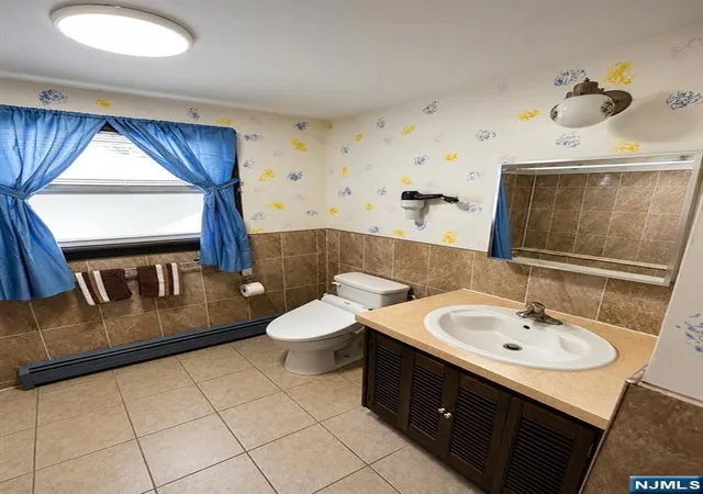 Homes for sale in Woodbridge, NJ | 84 Orange St, Woodbridge, NJ 07095 | MLS# 26026116