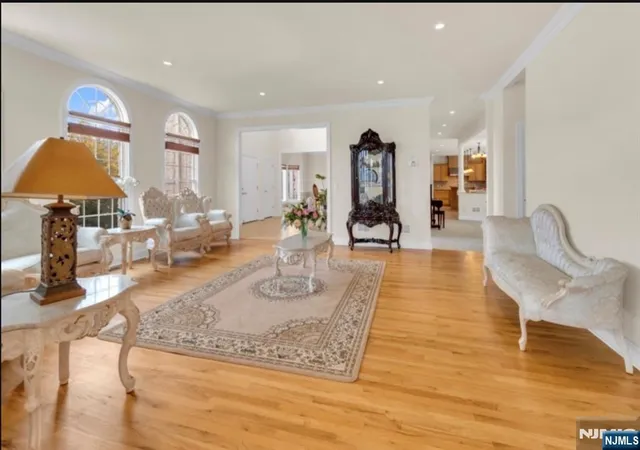 Photo 4 of Single family home for sale at 34 Kanouse Ln, Montville, NJ 07045 | MLS# 26026119 | Listing updated on 2026-07-12