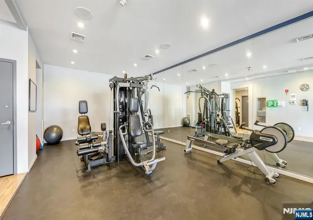 34th image of 1055 River Rd #408, Edgewater, NJ 07020 | MLS# 26026171