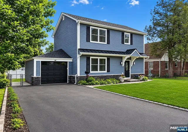 Homes for sale in Fair Lawn, NJ | 4 31 Plaza Rd, Fair Lawn, NJ 07410 | MLS# 26026353