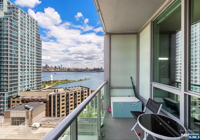Homes for sale in Jersey City, NJ | 20 Newport Pkwy #1812, Jersey City, NJ 07310 | MLS# 26026383