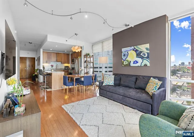 Homes for sale in Jersey City, NJ | 20 Newport Pkwy #1812, Jersey City, NJ 07310 | MLS# 26026383