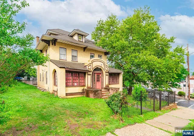 1st image of 233 237 Meeker Ave, Newark, NJ 07112 | MLS# 26026398
