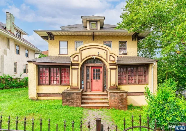 2nd image of 233 237 Meeker Ave, Newark, NJ 07112 | MLS# 26026398