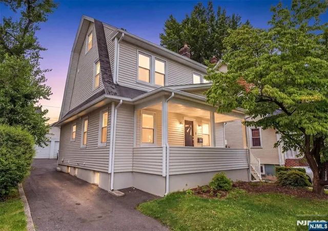 3rd image of 78 Fairmount Ter, East Orange, NJ 07018 | MLS# 26026408