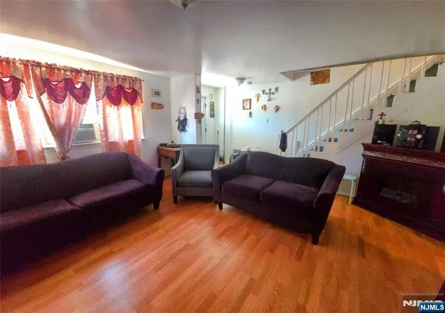 3rd image of 16 Crittenden St, Newark, NJ 07104 | MLS# 26026460