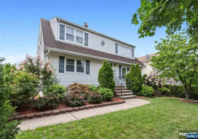 Photo 3 of Sale Pending at 2 Martha Ave, Elmwood Park, NJ 07407 | MLS# 26026575 | Listing updated on 2026-09-10