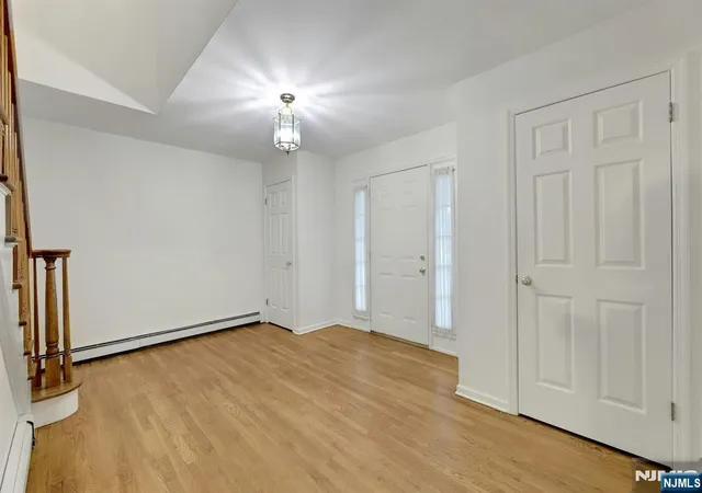 Photo 4 of Sale Pending at 2 Rogers Ct, Midland Park, NJ 07432 | MLS# 26026605 | Listing updated on 2026-09-11