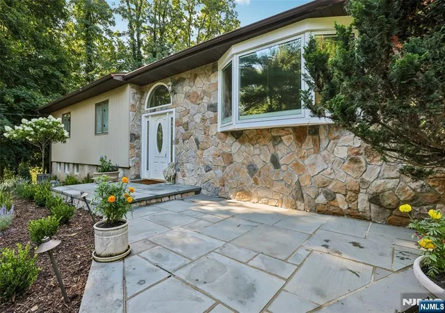 Photo 3 of Sale Pending at 68 Lake St, Upper Saddle River, NJ 07458 | MLS# 26027272 | Listing updated on 2026-09-11