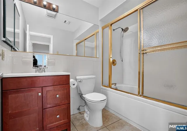 Photo 3 of Condo for sale at 41 51 Wilson, Newark, NJ 07105 | MLS# 26027861 | Listing updated on 2026-08-28