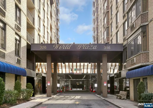 Listing Photo 4 - Condo for sale in building located at 316 Prospect Ave, Hackensack, NJ 07601 - Unit #4K
